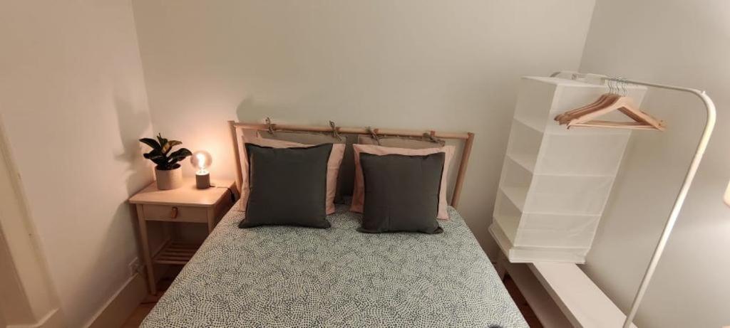 Central Bedroom In Shared House In Chiado - Historic Center Of Lissabon Buitenkant foto
