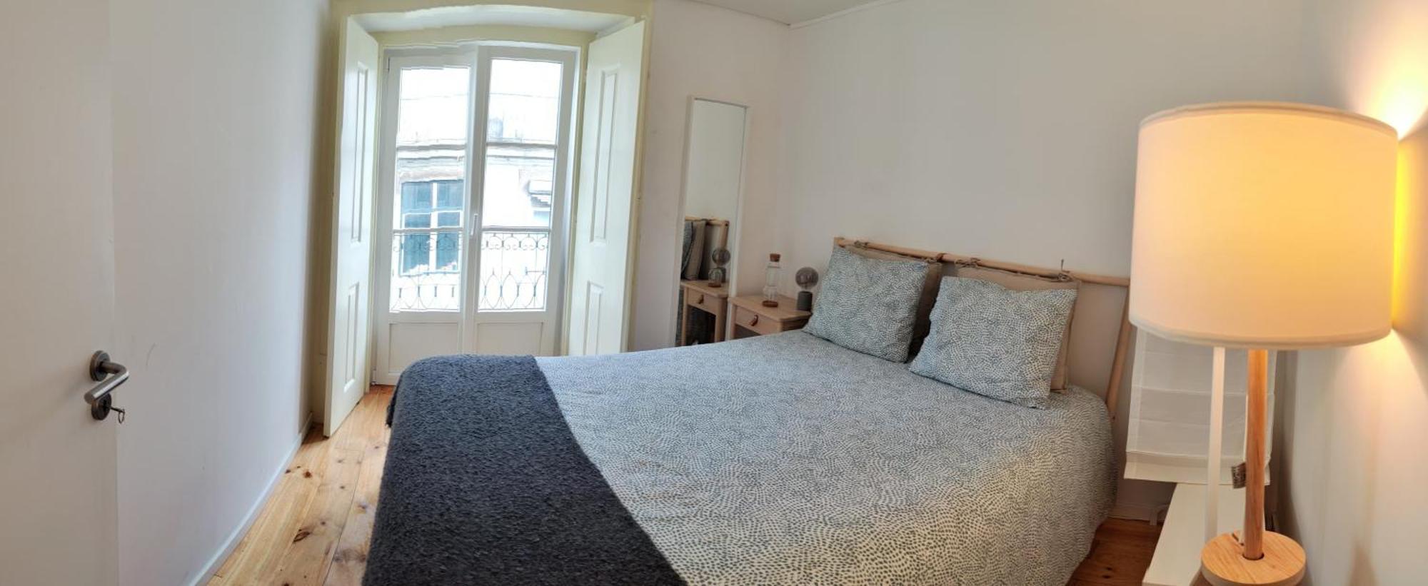 Central Bedroom In Shared House In Chiado - Historic Center Of Lissabon Buitenkant foto