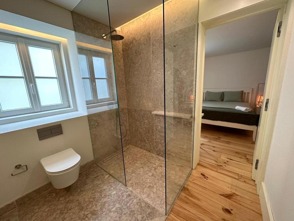 Central Bedroom In Shared House In Chiado - Historic Center Of Lissabon Buitenkant foto